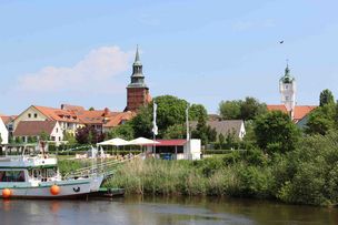 Die Allerschifffahrt in Verden Die Allerschifffahrt in Verden