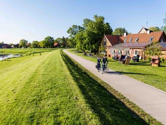 Unterwegs mit dem Rad im Aller-Leine-Tal Unterwegs mit dem Rad im Aller-Leine-Tal